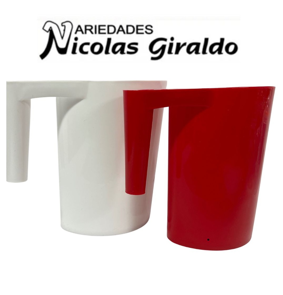 Jarra leche ovalada fina