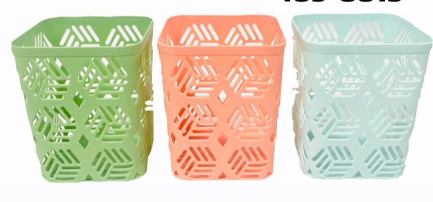 Canasta decorativa plastica pastel cuadrada PQT X12
